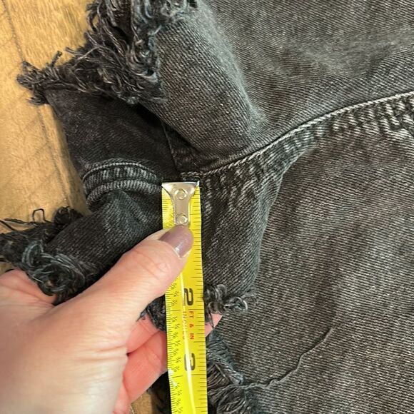 (3/$15) Forever 21 pull on high waist denim shorts size XS - Picture 7 of 7